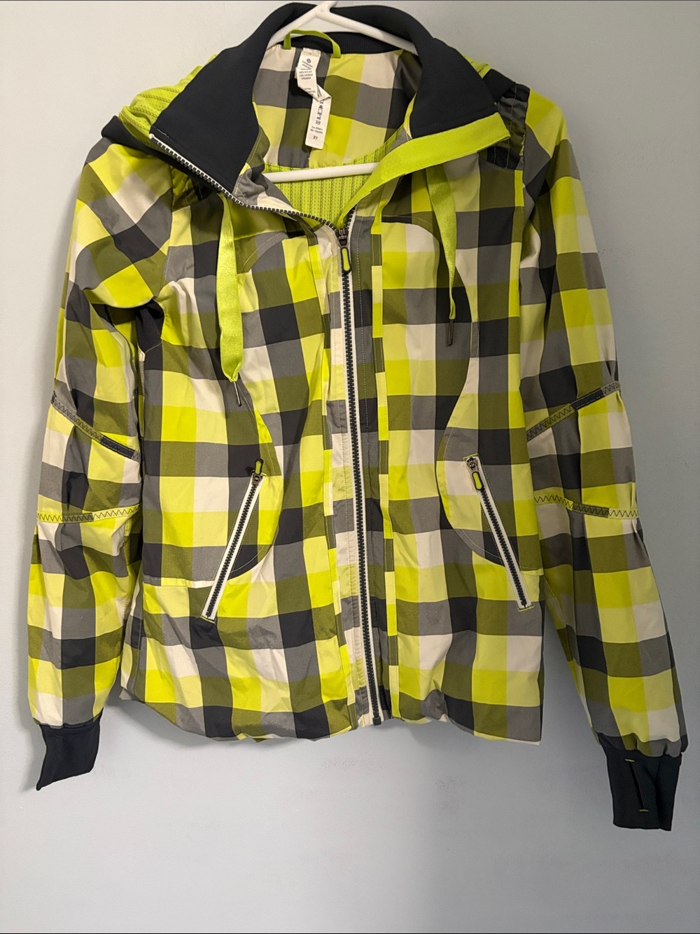 lululemon athletica Neon Lime Plaid Hooded Rain Jacket